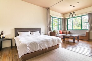 豪华小屋,花园景 | 办公桌、遮光窗帘、折叠床/加床（额外收费）、免费 WiFi