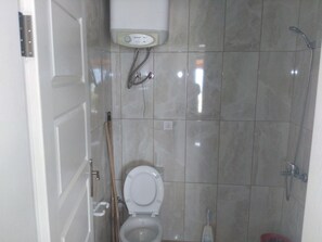 Villa | Bathroom - Erikli Tatil Evi 6 (Kesan)