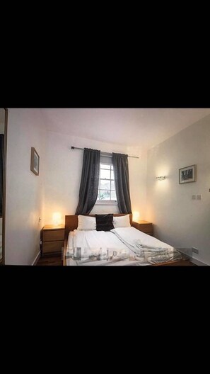 Apartment, 2 Bedrooms | 2 bedrooms, iron/ironing board, free WiFi, bed sheets