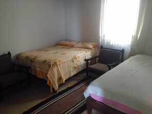 Huoneisto, 2 makuuhuonetta | 2 makuuhuonetta, työpöytä