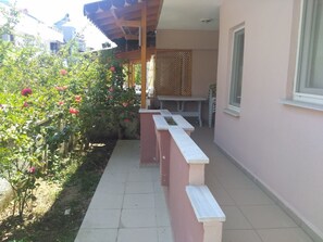 Apartment, 2 Schlafzimmer | Balkon