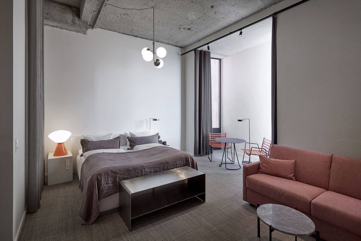 Suite | Brankas, kedap suara, dan tempat tidur bayi (biaya tambahan)