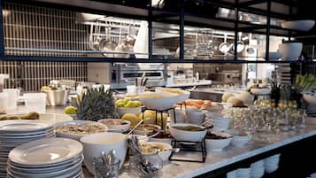 Daily buffet breakfast (DKK 225 per person)