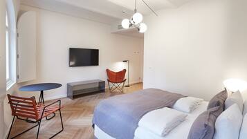 Superior Double Room | In-room safe, soundproofing, cots/infant beds, free WiFi