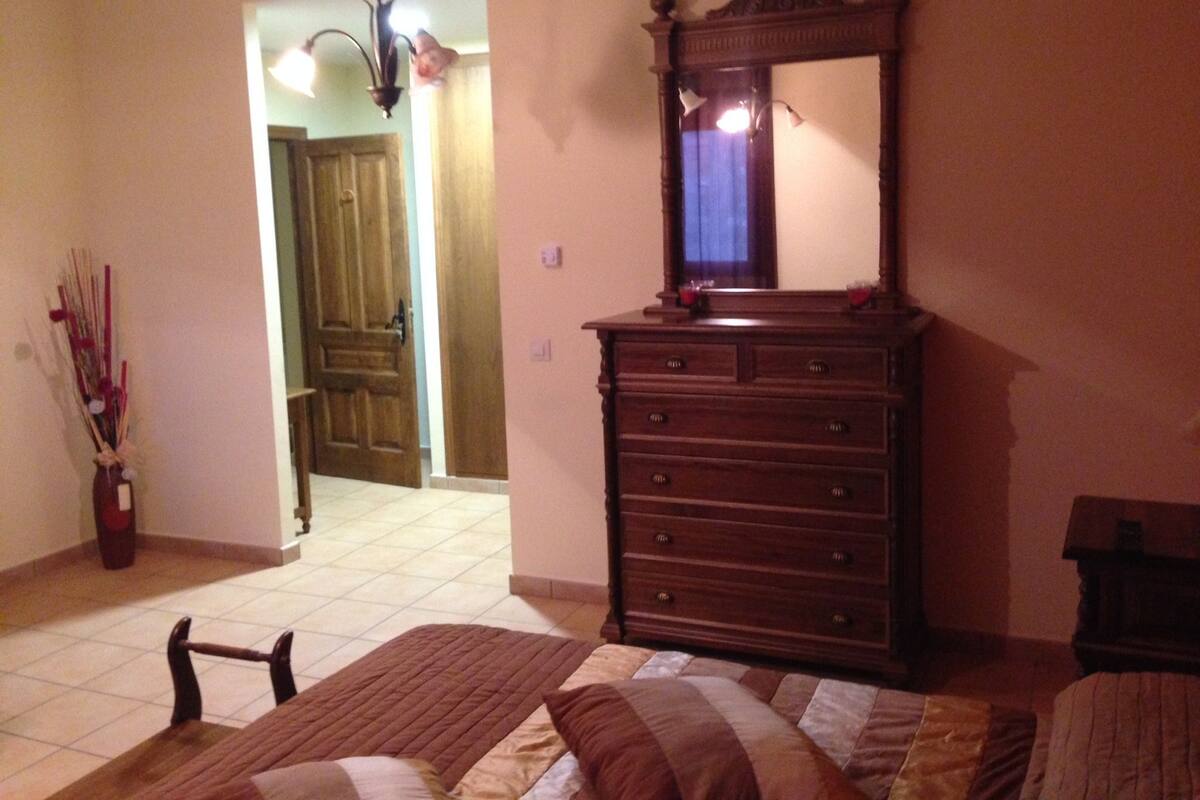 Double Room | Blackout drapes, rollaway beds, free WiFi, bed sheets