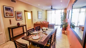 Luxury Apartment, 2 Bedrooms, Non Smoking | In-room dining - Sunrise 22 (Tamarindo)