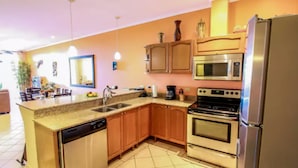 Luxury Apartment, 2 Bedrooms, Non Smoking | Private kitchen - Sunrise 22 (Tamarindo)