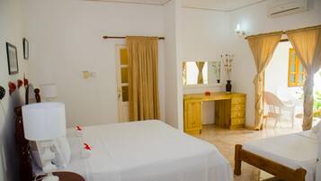 Minibar, free cots/infant beds, bed sheets