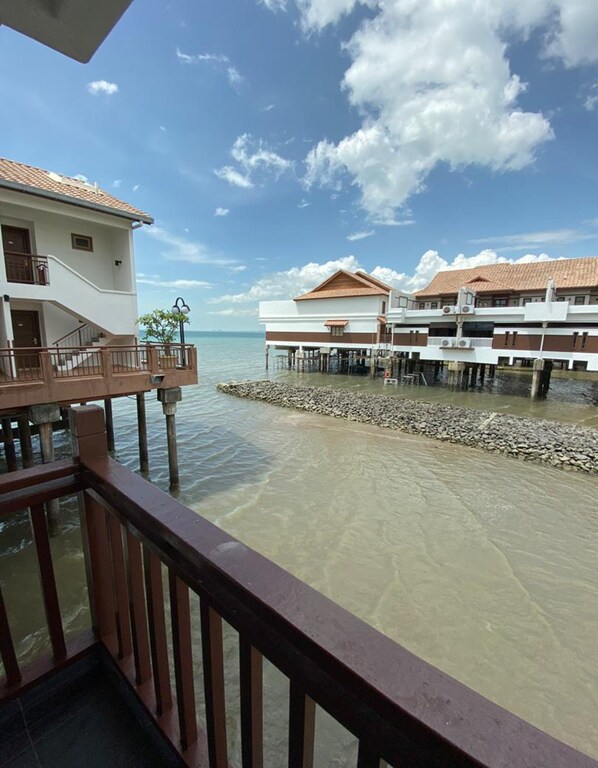 Chambre Premium, vue mer, dans la tour | Balcon