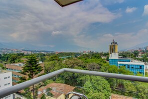 Comfort Apartment, 2 Bathrooms | Balcony