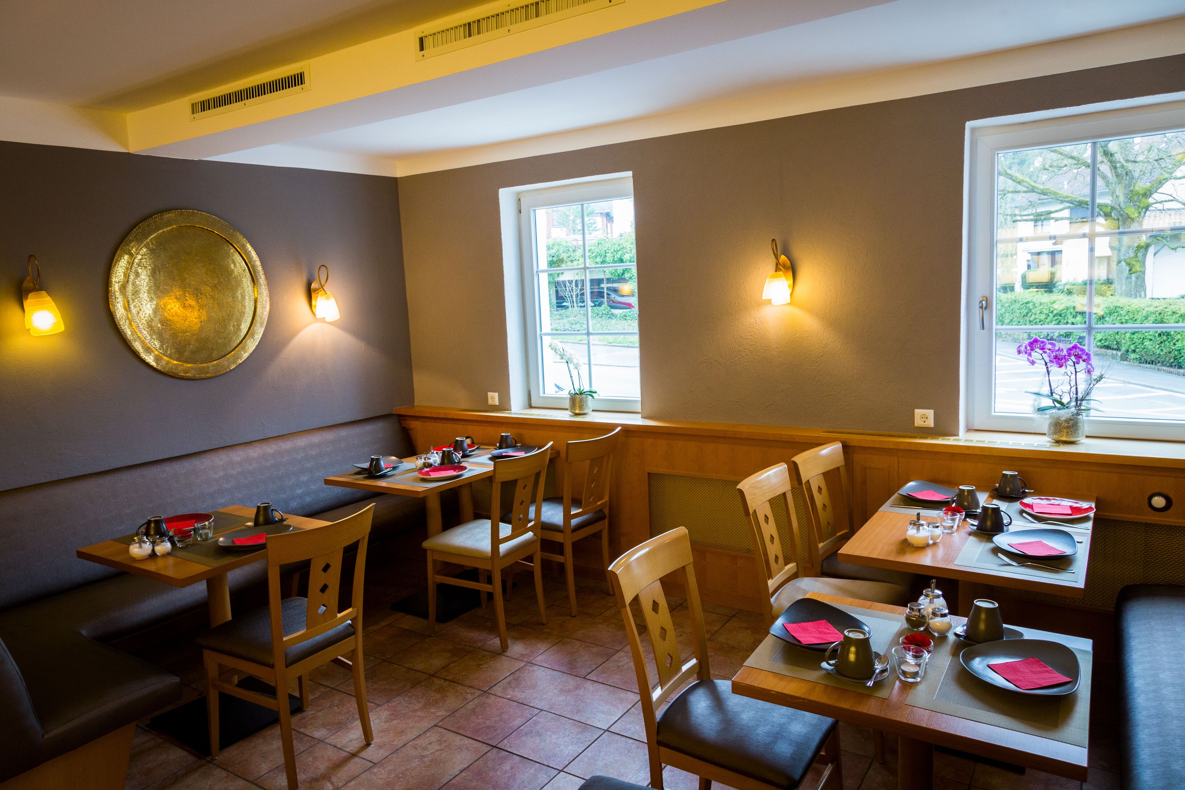 Daily buffet breakfast (EUR 10.00 per person)