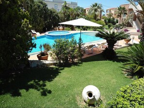 Villa, 3 habitaciones, piscina privada, planta baja | Terraza o patio