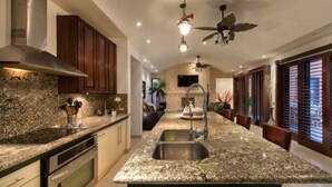 Deluxe Villa, 3 Bedrooms, Non Smoking | Private kitchen - Oro del Sol 20 (Tamarindo)