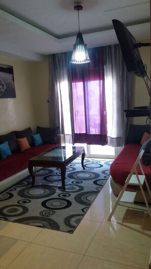 Studio | Salle de séjour | Télévision à écran plat