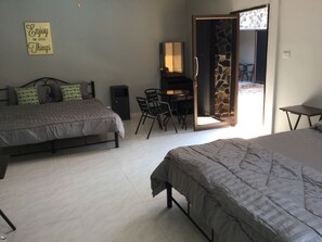 Family Room with Pool Access | Kostenloses WLAN