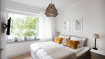 Double Studio | Individuell inredning, unika möbler, skrivbord och mörkläggningsgardiner