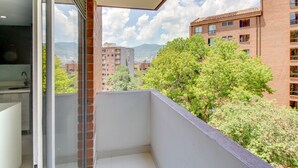Comfort-Apartment, eigenes Bad | Balkon