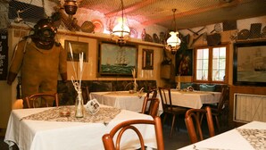 Dinner served - Hotel Pension Seeblick (Kuehlungsborn)