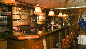 Bar (on property) - Hotel Pension Seeblick (Kuehlungsborn)