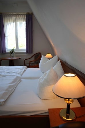 Desk, free WiFi, bed sheets