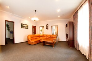 Familienapartment, 2 Schlafzimmer, Badewanne