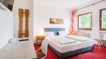 Desk, free WiFi, bed sheets