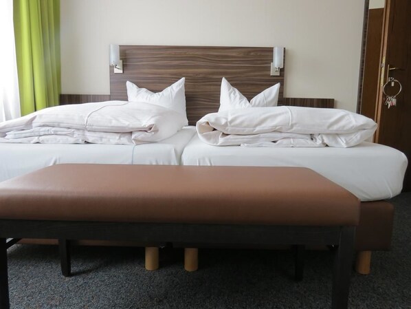 Standard Double Room | Free WiFi