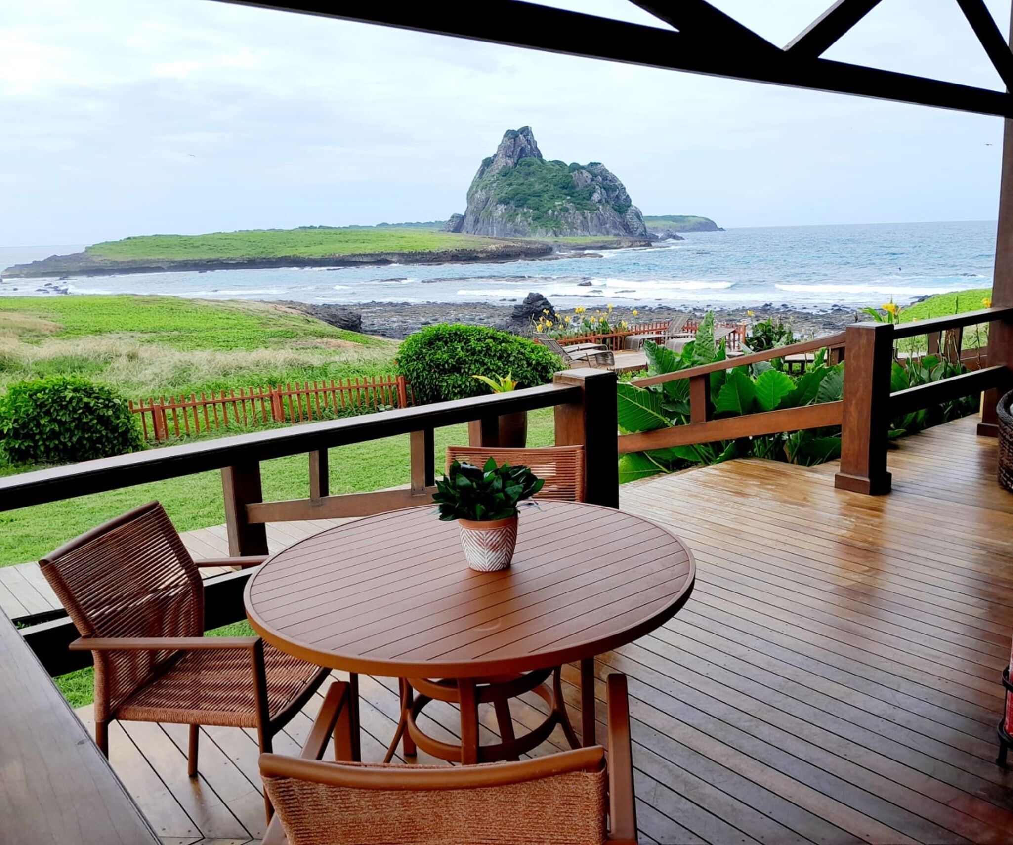 Comfort Double Room, Ensuite, Sea View (Morro São José) | Terrace/patio