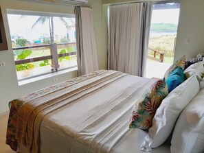 双人房, 独立浴室, 海景 | 迷你吧、遮光窗帘、免费 WiFi、床单