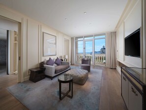 Living area - Hilton Dalian Golden Pebble Beach Resort (Dalian)