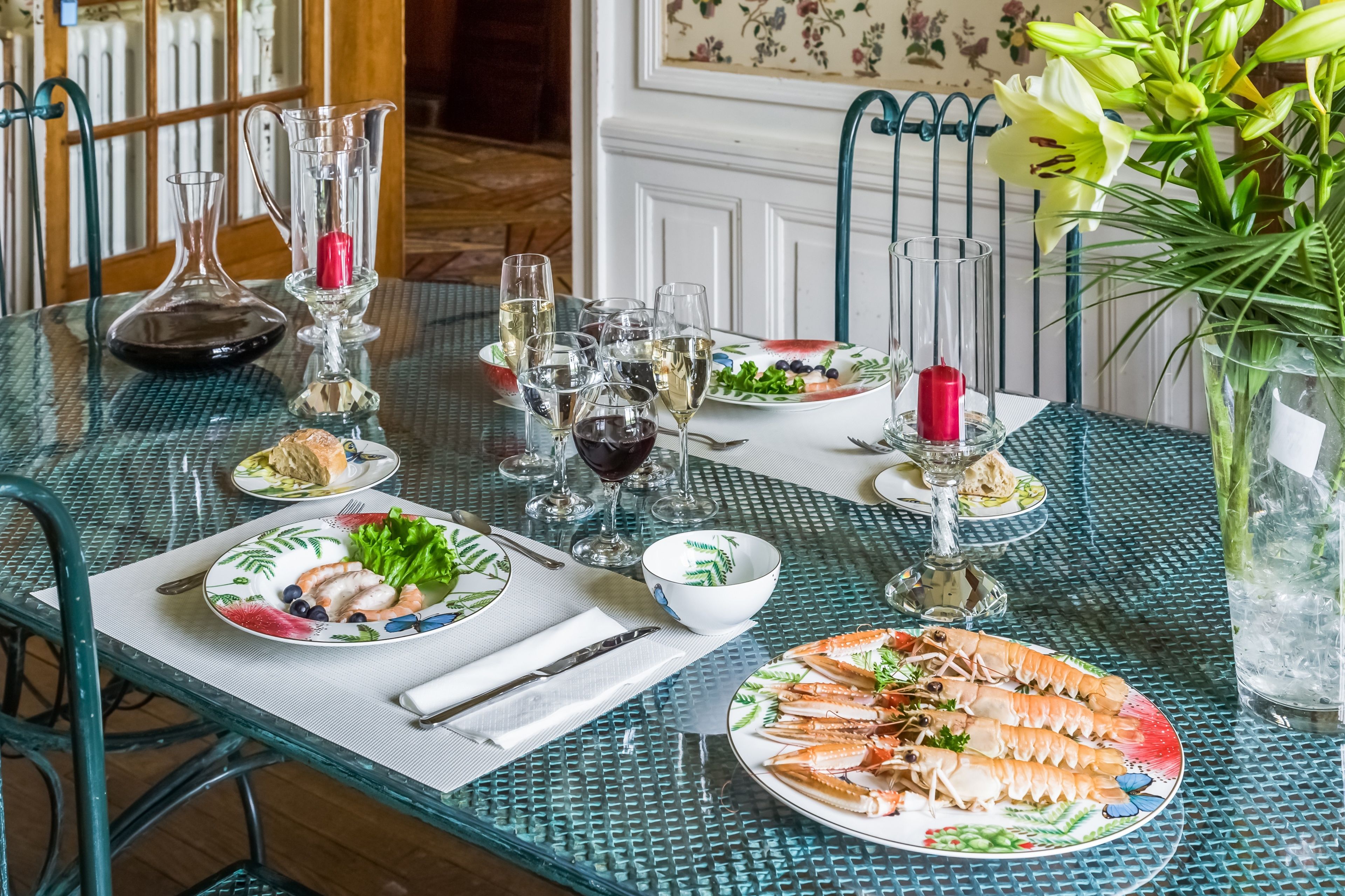 الطعام والشراب