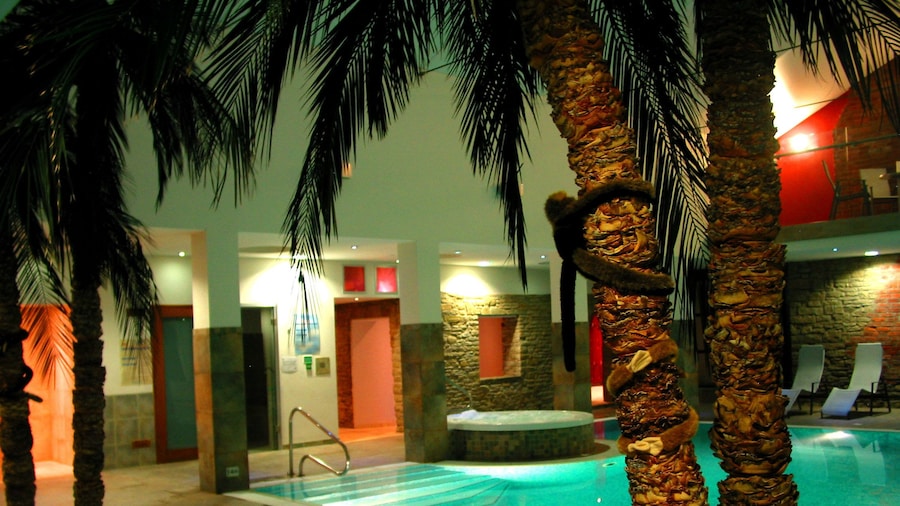 The Burton Hotel and Cloud Nine