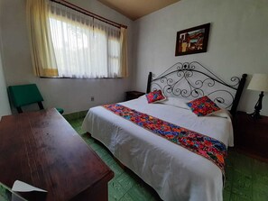 Single Room, 1 King Bed