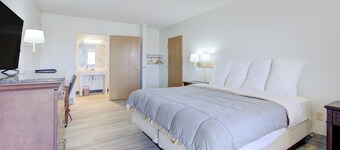 OYO Malden Airport Inn