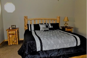 Room - Cabins At Stockton Lake (Stockton)