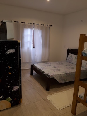 Wifi gratis y ropa de cama