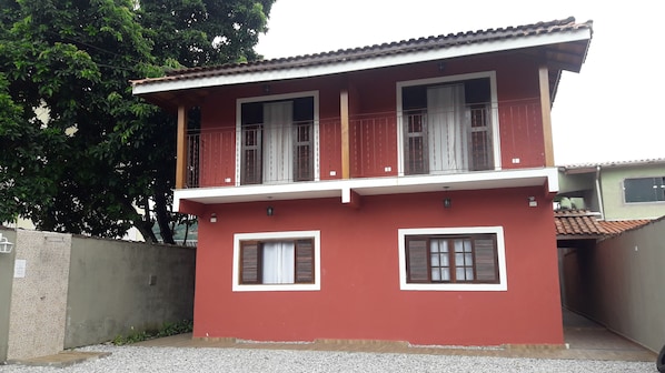 Fachada del alojamiento