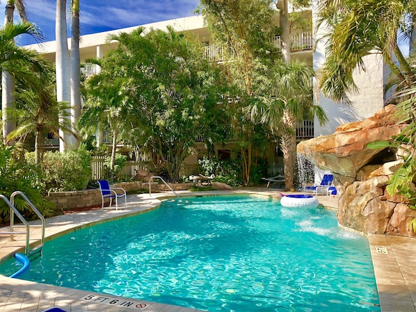 Outdoor pool, a heated pool