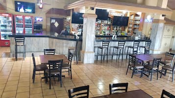 Bar (en la propiedad)