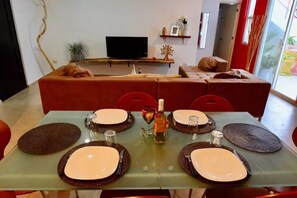 Daily local cuisine breakfast (USD 10.0 per person)