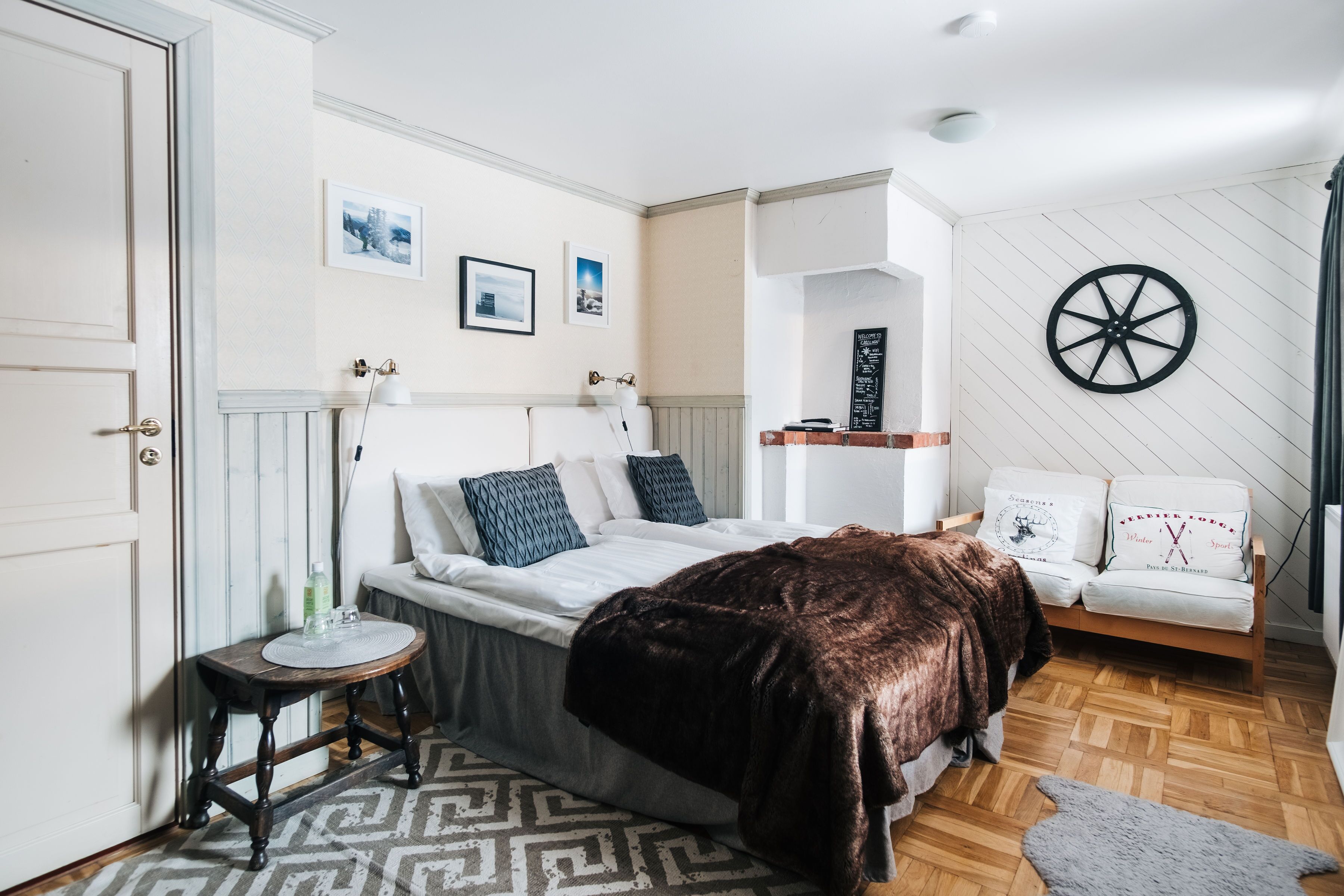 Double room with sauna | Individually decorated, individually furnished, blackout drapes