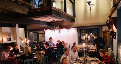 Hotell Karolinen Ă
re