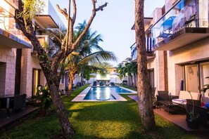 Outdoor pool - Casa Anja (Playa del Carmen)