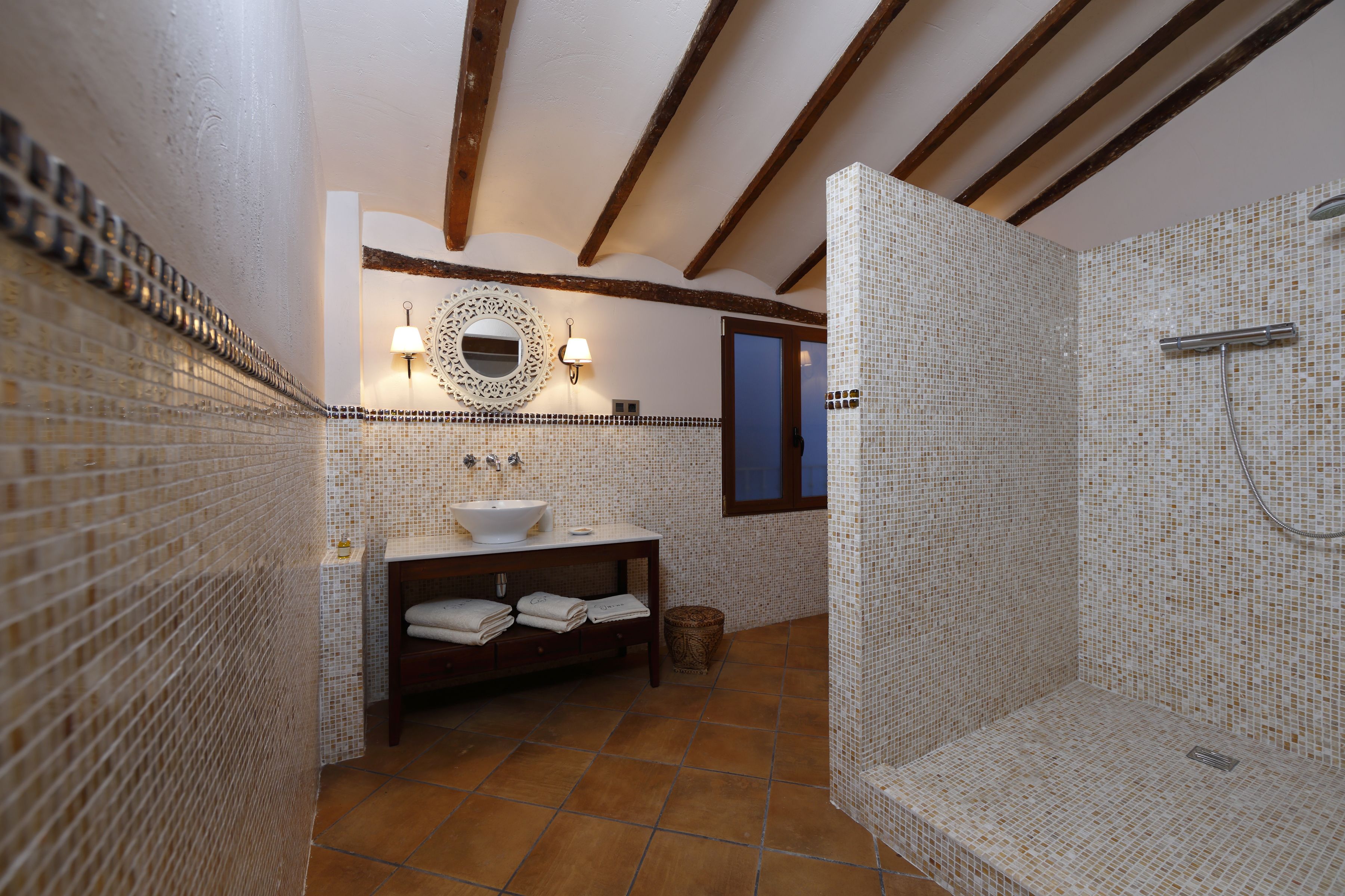 Triple Room, Mountain View | Pancuran Bilik Mandi