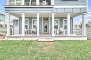 Terrace/patio - Contemporary Home@Cinnamon Shore w/ Private Dune Crossovers, Pools+More! (Port Aransas)