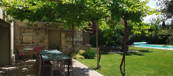 Mas entre Avignon et Saint Remy de Provence à Barbentane