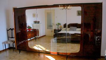 2 Schlafzimmer, Bettwäsche