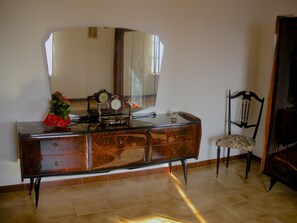 Interior - FARMHOUSE IN THE MIDDLE OF THE VINEYARDS IN NIZZA MONFERRATO (Nizza Monferrato)
