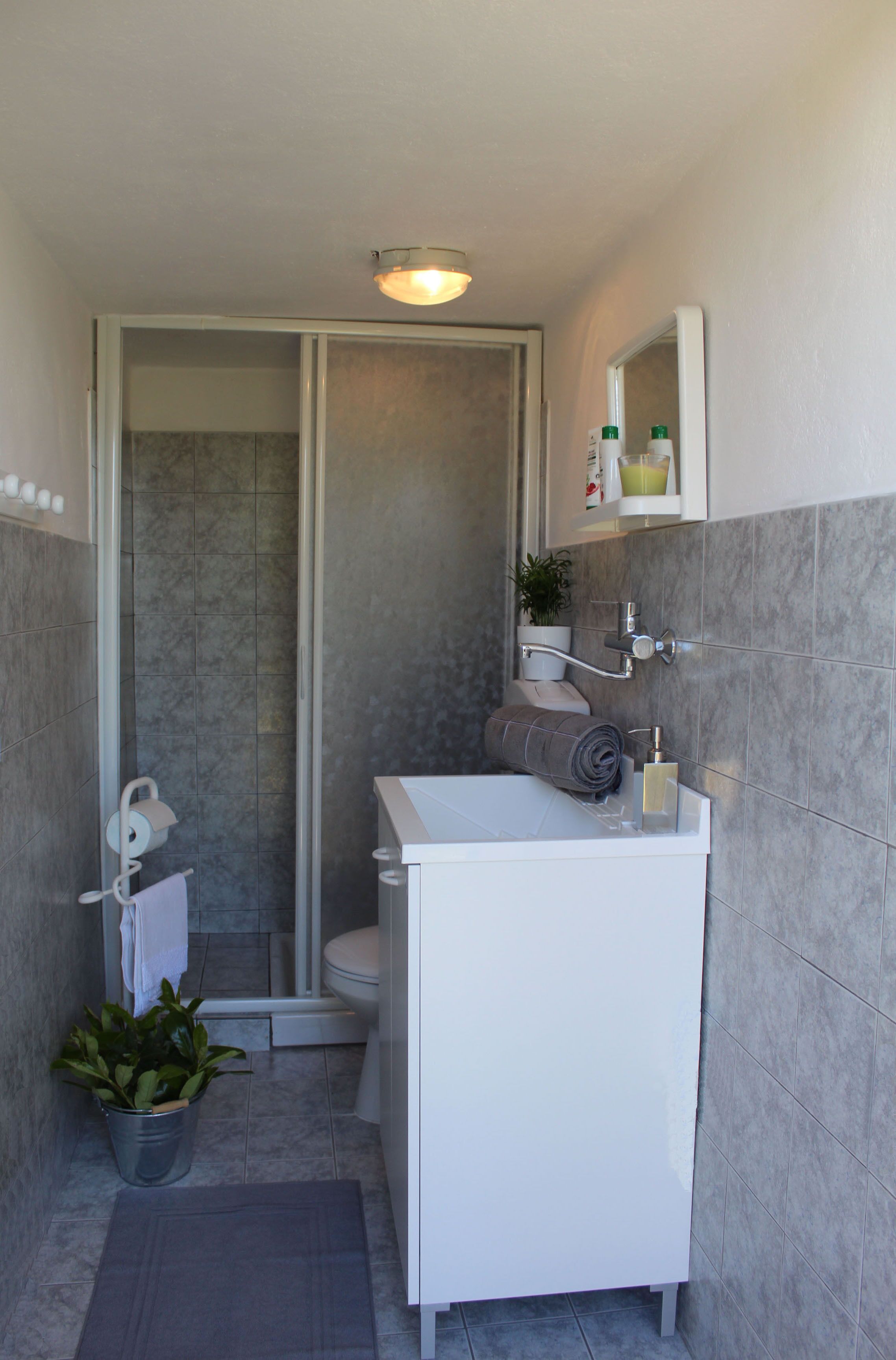 Combinazione doccia/vasca, asciugacapelli, bidet, asciugamani
