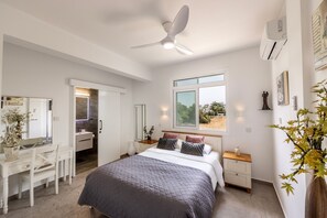 3 bedrooms, iron/ironing board, travel cot, WiFi